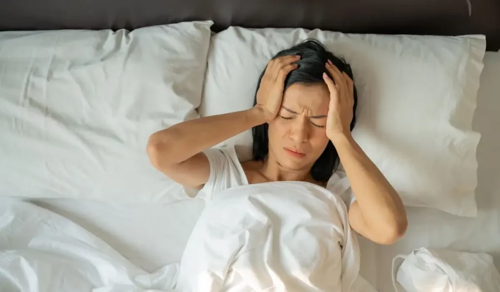 Managing Chronic Pain Through Improved Sleep Hygiene